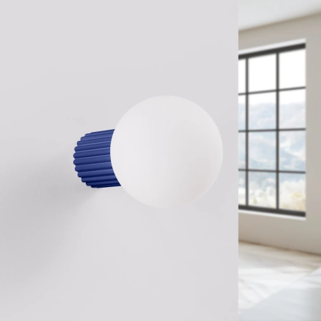 Wall lamp HALO ultramarine IP44