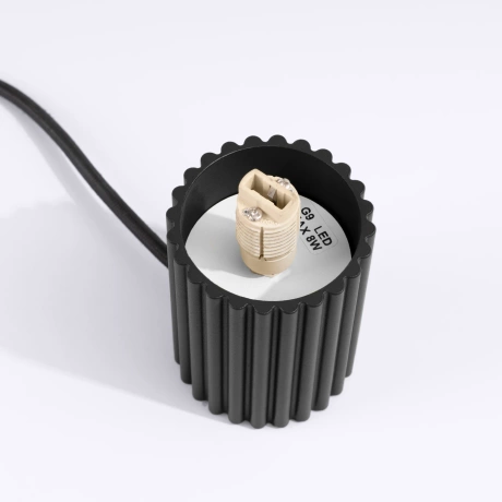 Table lamp HALO black