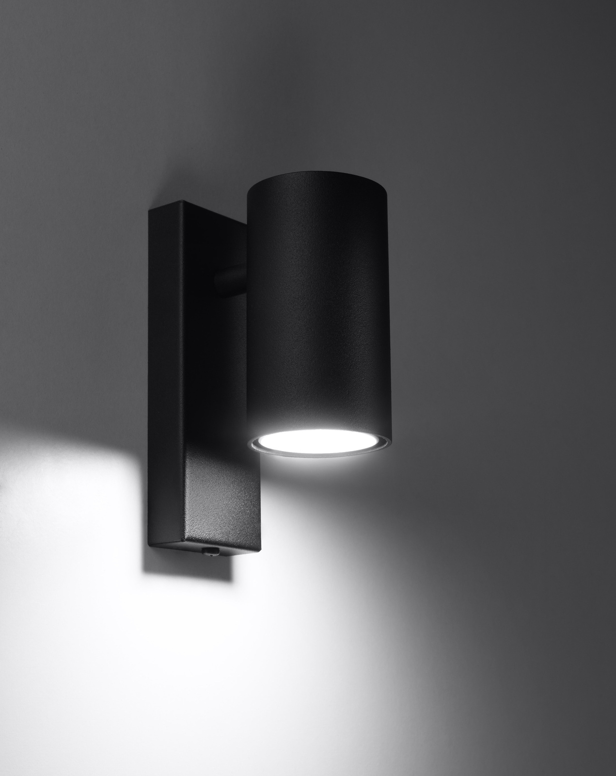 Wall lamp UTTI black + 1x LED bulb GU-10 4000K Cool White 7W 630lm
