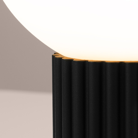 Table lamp HALO black