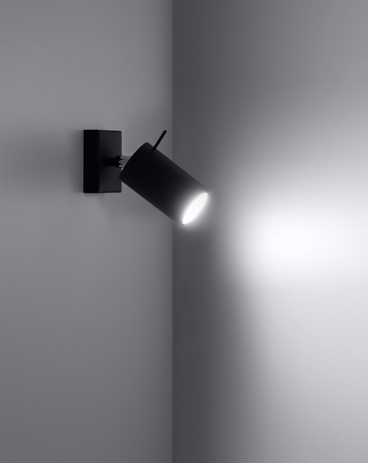 Wall lamp RING black with switch + 1x LED Bulb GU-10 4000K Cool White 7W 630lm