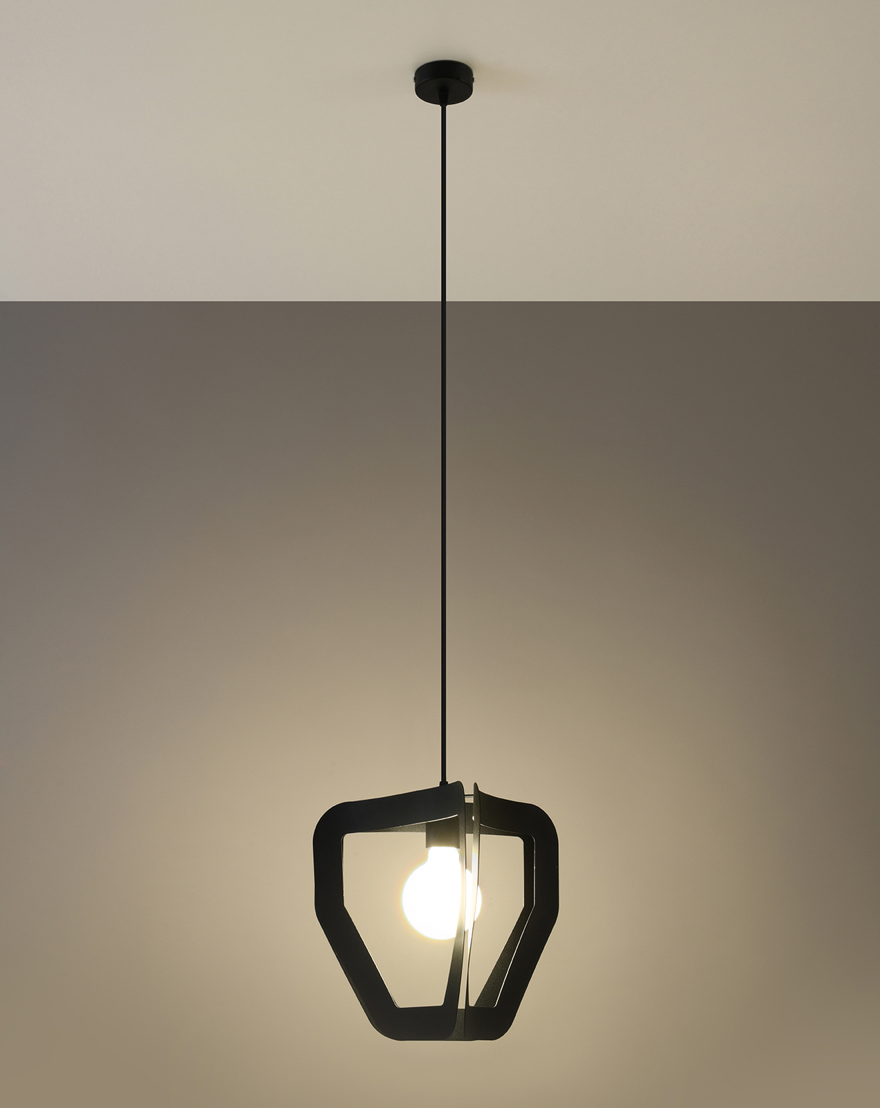 Ceiling lamp TRES black + 1x LED Bulb E27 3000K Warm 7.5W 620lm