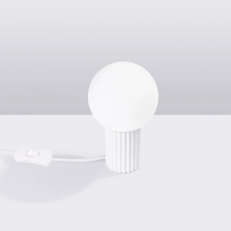 Table lamp HALO white